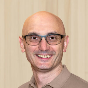 Kostiantyn Konstantinov Gruppe kl